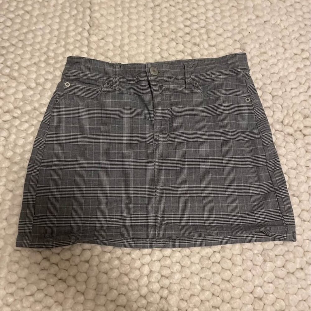 American Eagle Super Stretch Hi-Rise Mini Skirt, Size Small (S), Plaid